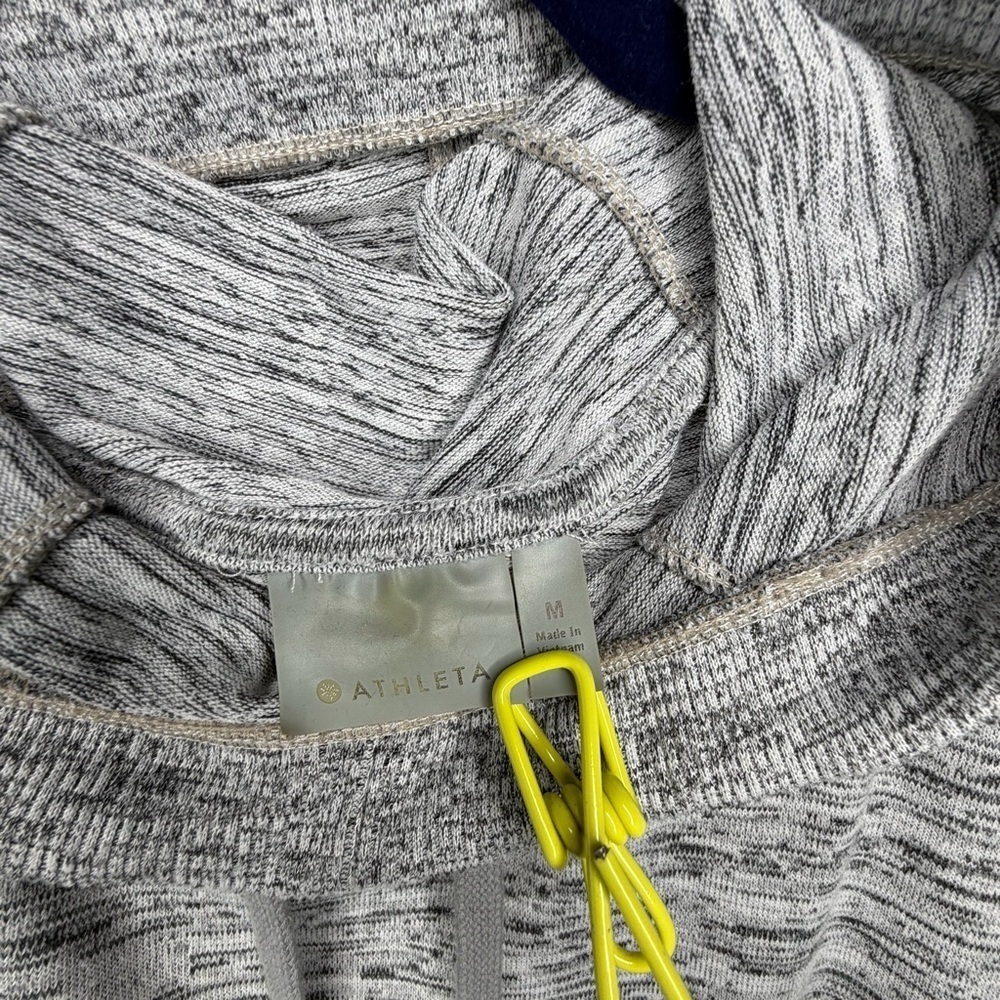 Athleta Blissful Hooded Poncho Sweatshirt Grey Heathered - Picture 4 of 7